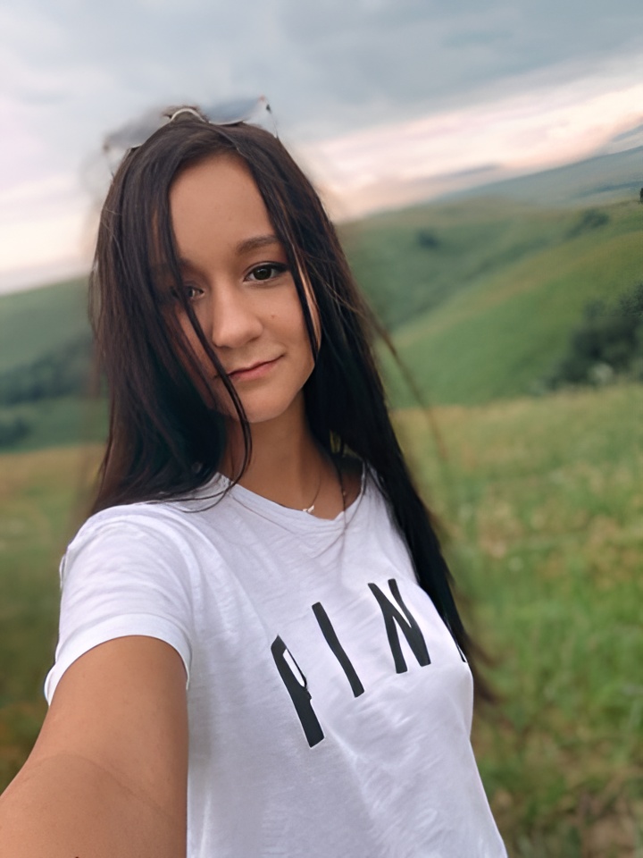 Диана привлекательная девушка из Райчихинск цена от 2000 руб