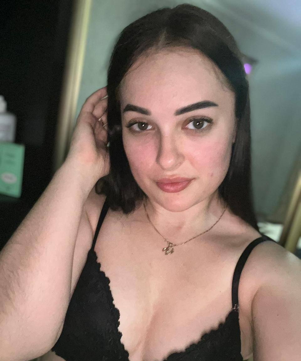 Инна привлекательная девушка из Райчихинск цена от 3000 руб